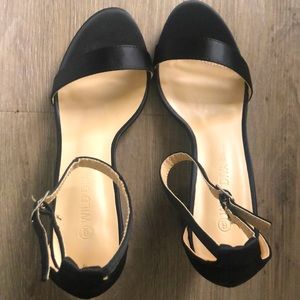 SIZE 6 Wild Diva Lounge Black Heels